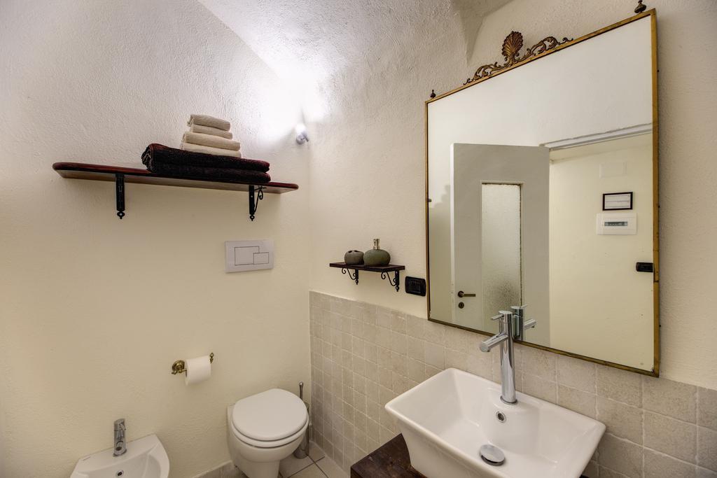 Vico Street Apartment Naples Bilik gambar