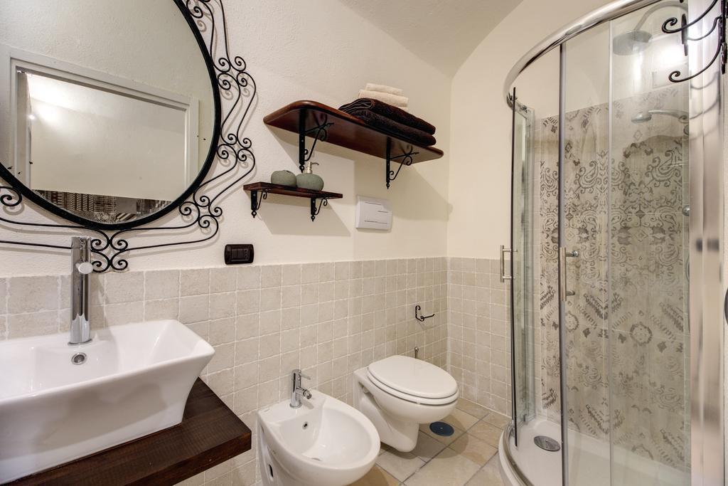 Vico Street Apartment Naples Bilik gambar